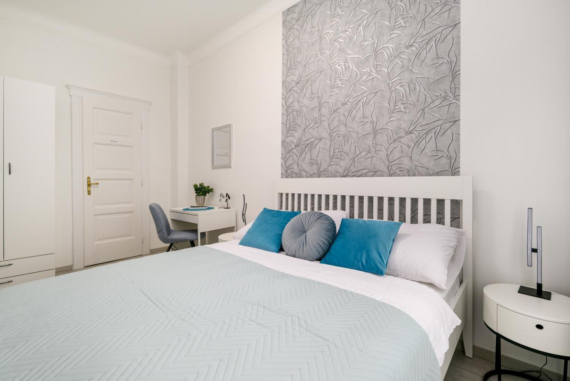 Central Oasis 2 Bd Apartment Budapest Luaran gambar